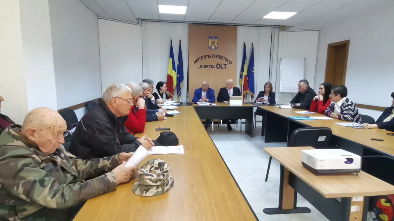 Vârstnicii și-au expus problemele în legătură cu accesul la serviciile medicale FOTO: A. Mitran