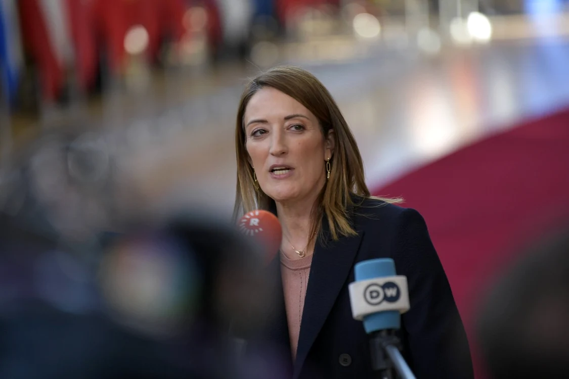 Roberta Metsola anunţă măsuri dure împotriva Republicii Islamice Iran. FOTO: Profimedia