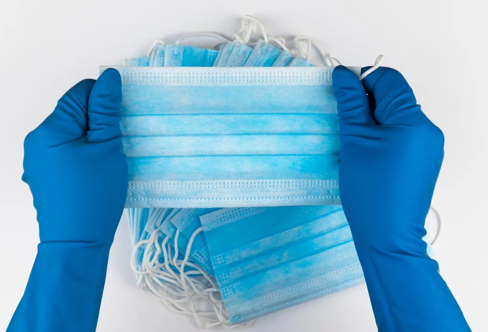 Spania readuce măștile, pe fondul unui val agresiv de viroze: „O măsură preventivă, nu un pas înapoi”