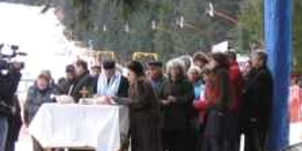 Eroul este comemorat în fiecare an la troiţa din Poiană