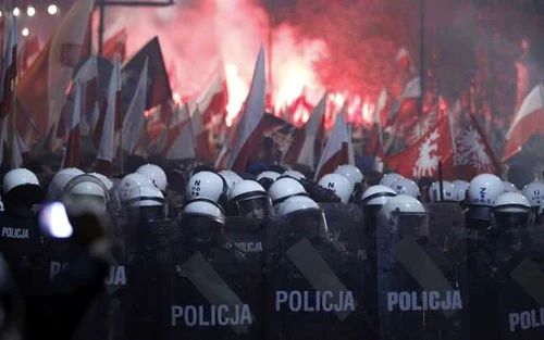 atac ambasada rusia polonia foto reuters