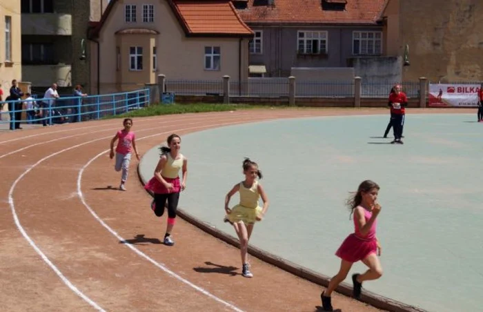 Proiect pentru creşterea numărului de ore de sport în şcoli