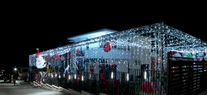 Casa din Cluj decorată de Crăciun