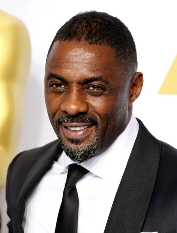 Idris Elba (42 de ani) apare pe lista favoriţilor