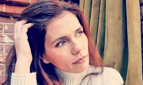 aida parascan jpeg