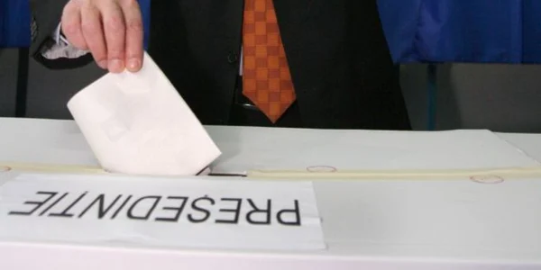 "traian basescu"
