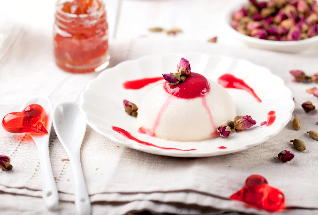panna cotta cu aroma de trandafiri jpg jpeg