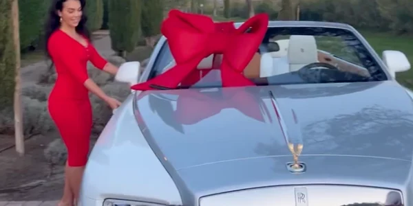 Cadou Ronaldo Captură Instagram png