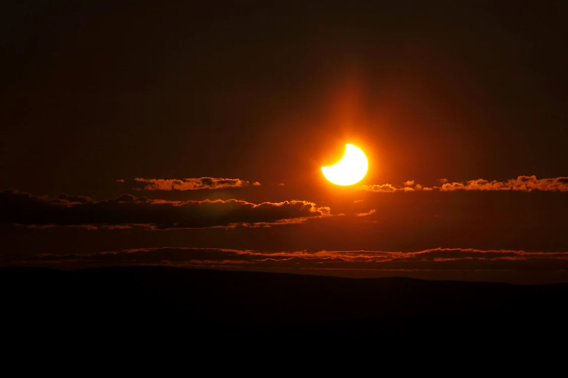 NASA APOD: Eclipsa fotografiata de Stiinta&Tehnica