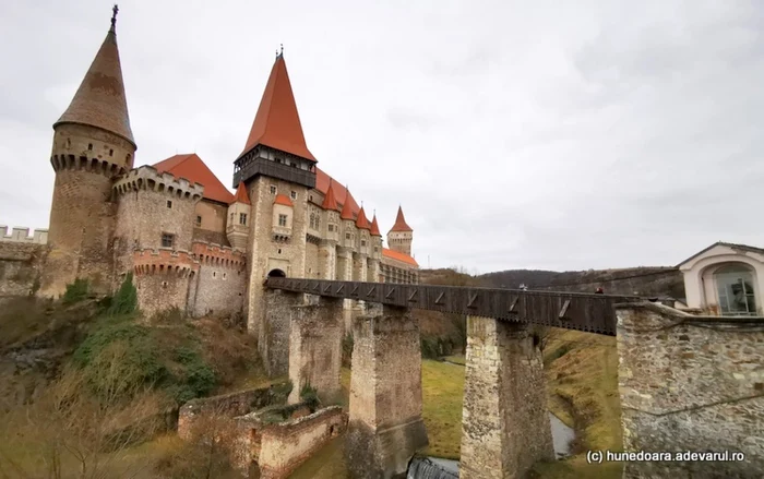 Castelul Corvinilor. Foto: Daniel Guţă. ADEVĂRUL