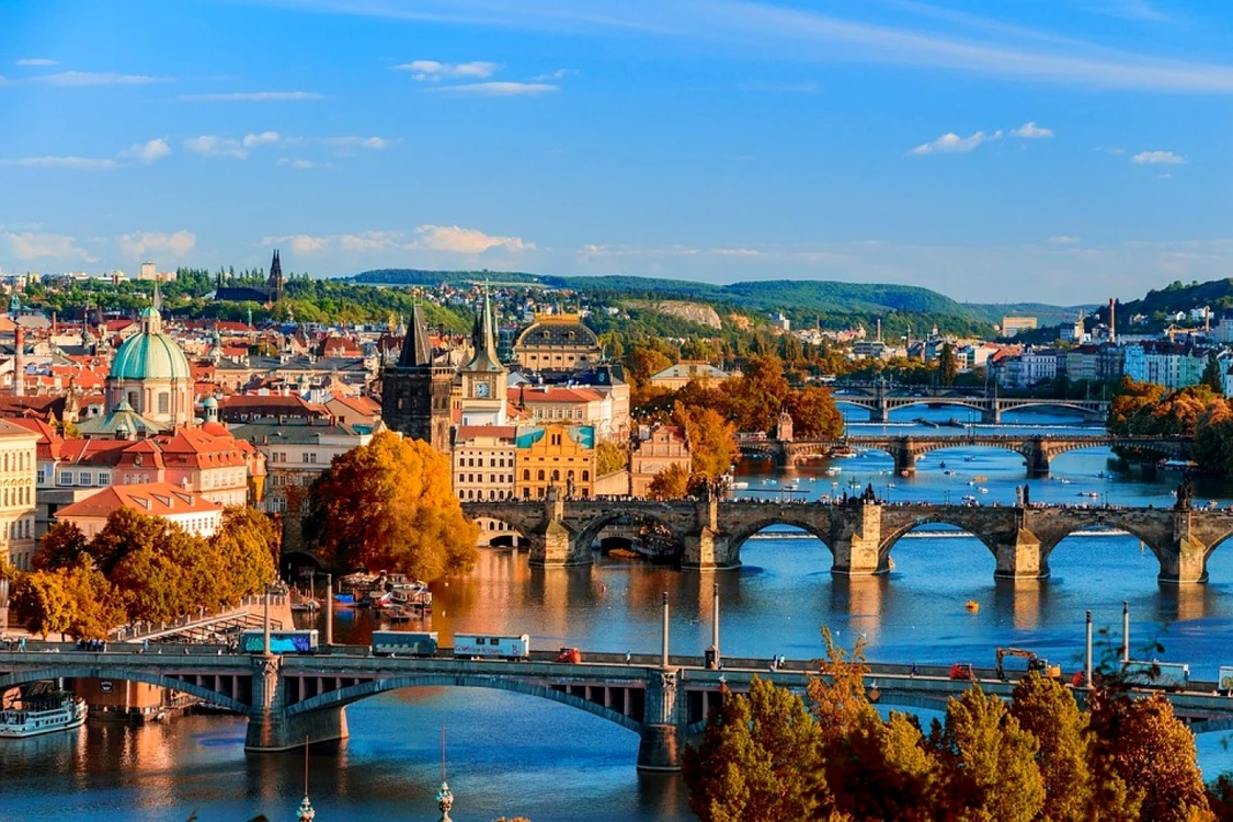 Guvernul praghez va impune o supraimpozitare pe profiturile firmelor din energie. Foto: Shutterstock