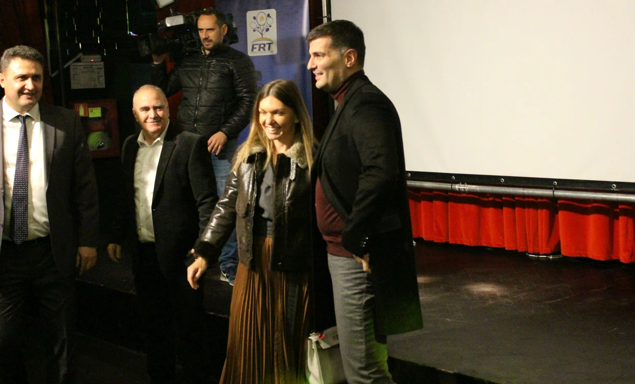 Simona Halep și iubitul ei, Toni Iuruc, la sosirea la Gala Tenisului Românesc