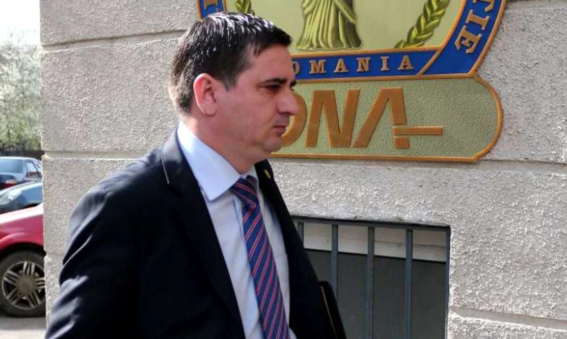Fostul senator Marius Ovidiu Isăilă ar fi fost reținut de DNA FOTO: Mediafax