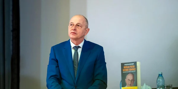 mircea geaona lansare carte jpg