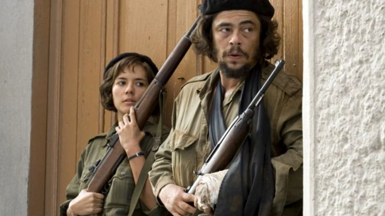 
    Filmul care spune povestea lui Che Guevara va fi difuzat în două părţi  