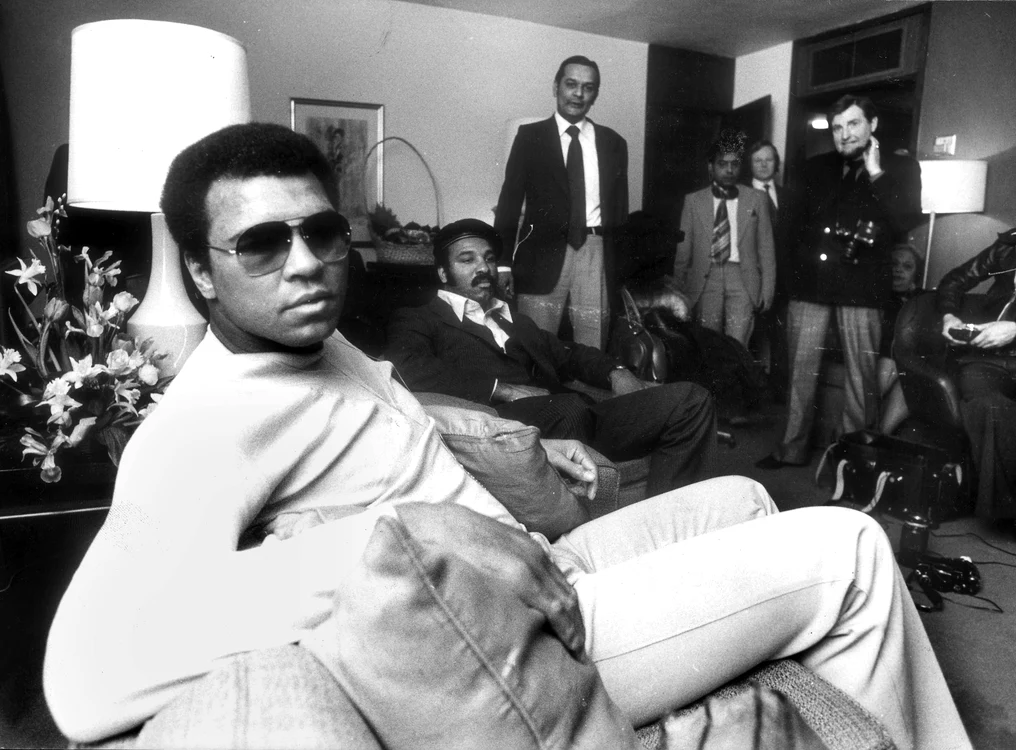 Muhamad Ali şi-ar fi dorit o relaţie cu celebra actriţă.