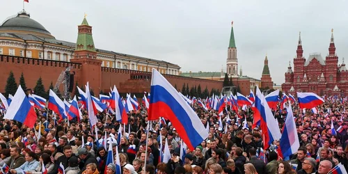 Petrecerea din Piața Roșie din Moscova dupa anexarea regiunilor din Ukraina FOTO EPA EFE (4) jpg