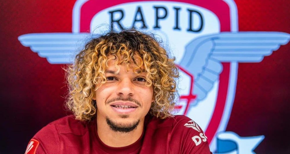 Rapid și-a vândut „magicianul”. Unde va juca Jayson Papeau