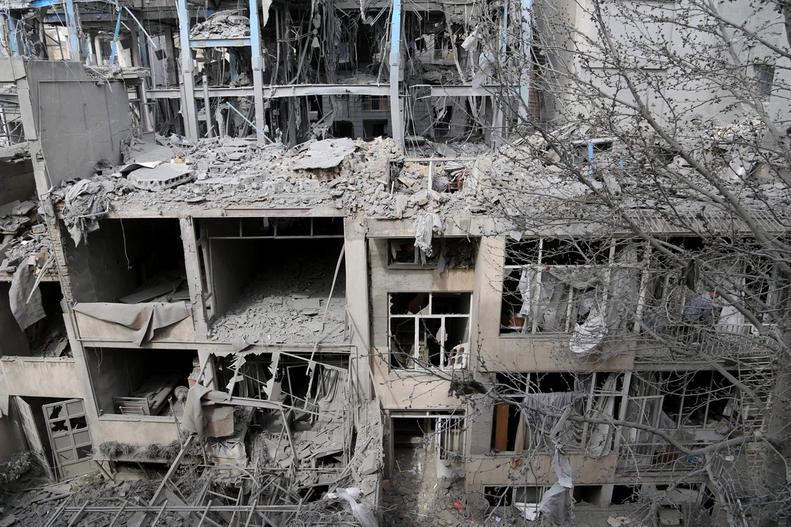Distrugeri provocate de bombardamente în Teheran, Iran. FOTO AFP