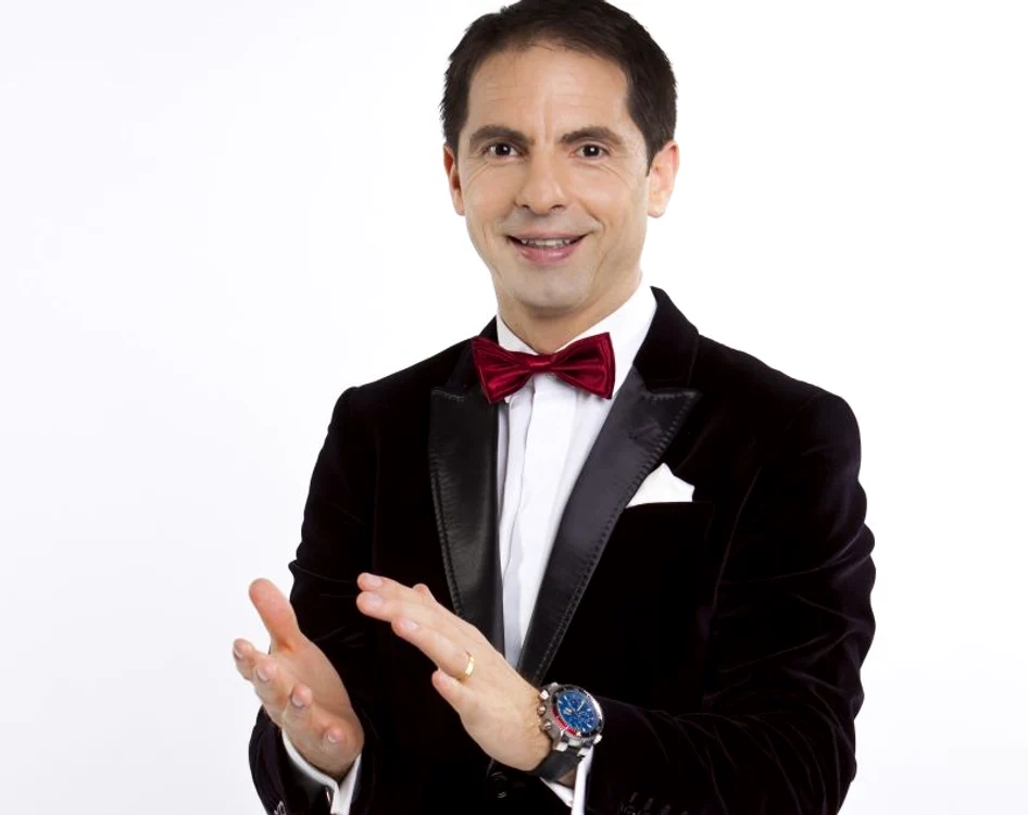 
    Dan Negru  