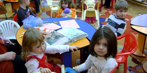 Grădiniţa cu program prelungit creşte nivelul de stres al copiilor