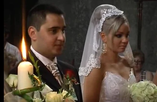 Maria Constantin şi primul soţ  Ciprian Tapotă, au împreună un copil  jpeg