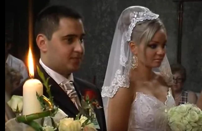 Maria Constantin şi primul soţ. Ciprian Tapotă, au împreună un copil 