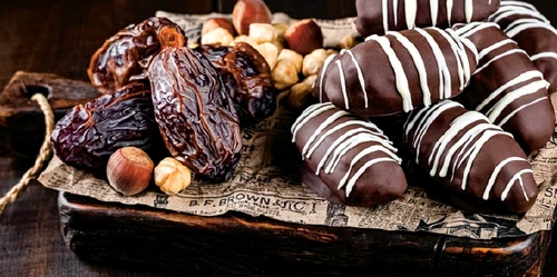 curmale glazurate in ciocolata jpg