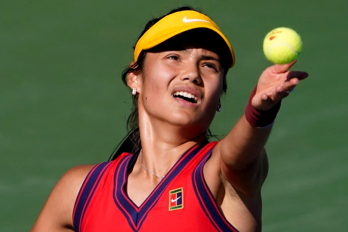 Emma Răducanu va întâlni ocupanta locului 1 WTA, în optimi. FOTO: Arhiva Adevărul