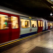 metrou    foto pixabay jpg