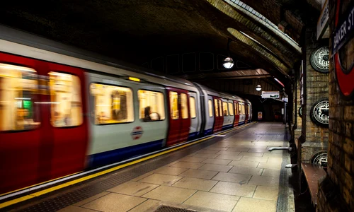 metrou    foto pixabay jpg