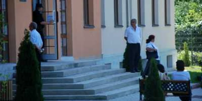 Botoşani: Titularizare amânată de o pană de curent