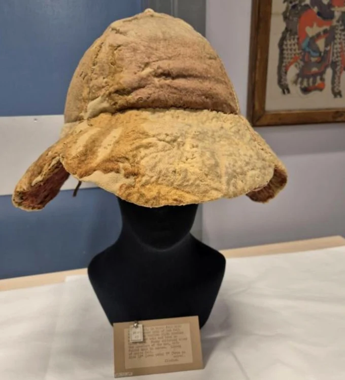 Pălărie romană de soare (© Facebook / Bolton Library and Museum Services)