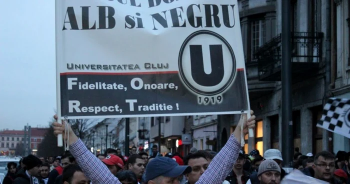 U Cluj miting