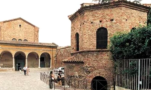 Baptisteriul Arienilor din Ravenna jpeg