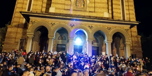Slujba de Înviere de la Catedrala Mitropolitană din Timişoara FOTO Ş.Both