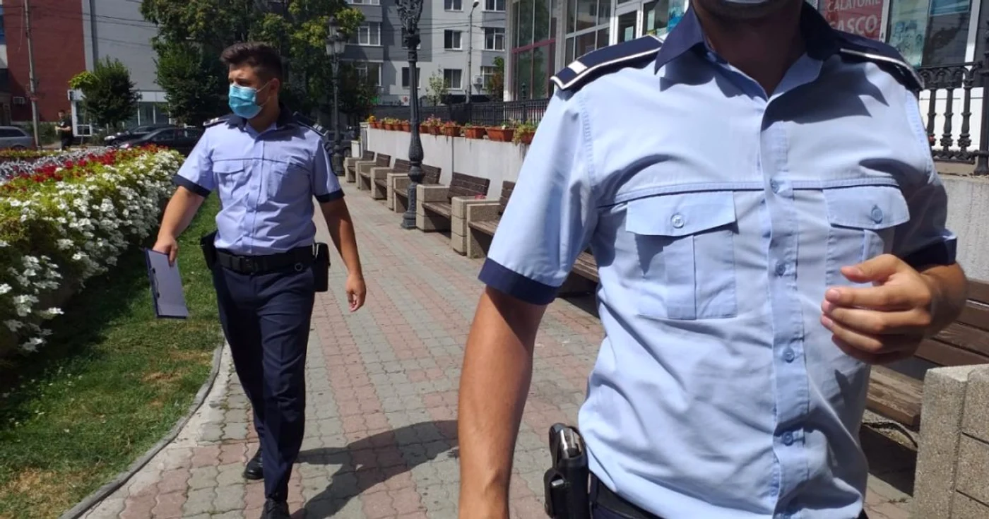 Poliţiştii care au intervenit în urma apelului la 112 vor da explicaţii despre modul cum au acţionat FOTO: Florentina Ştefan Ciobanu