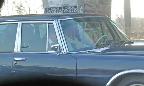 Ion Ţiriac și a scos bijuteria pe patru roţi miercuri jpeg