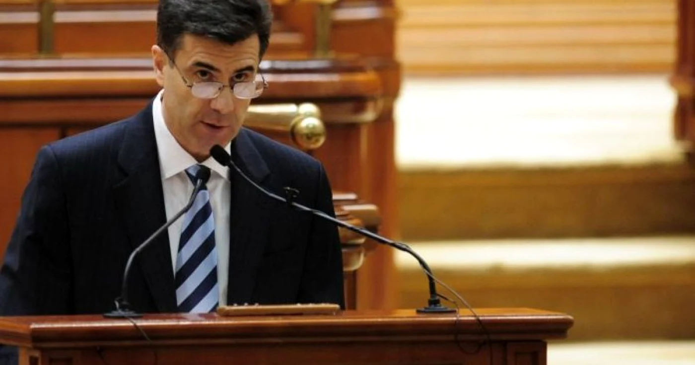 Lucian Croitoru este consilierul guvernatorului BNR