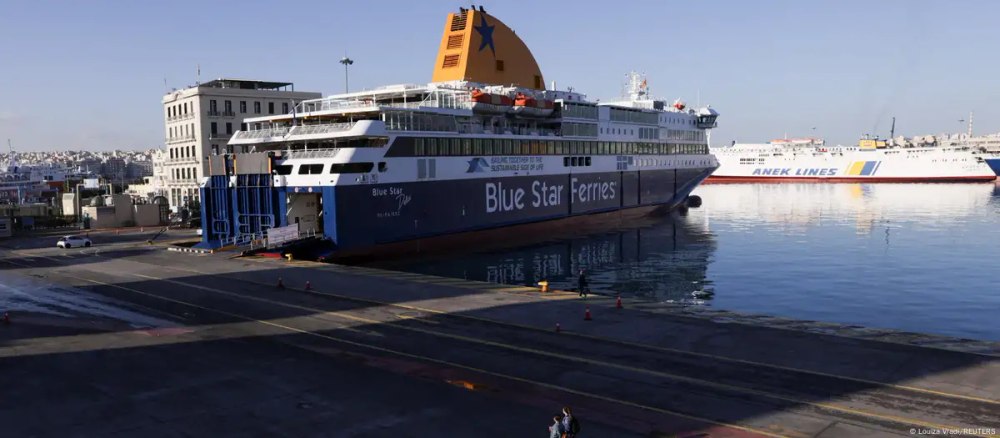 Grevă împotriva orarului de muncă prelungit în Grecia