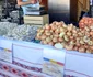 Usturoiul se dă cu 25 lei kilogramul Foto: Alina Erimia