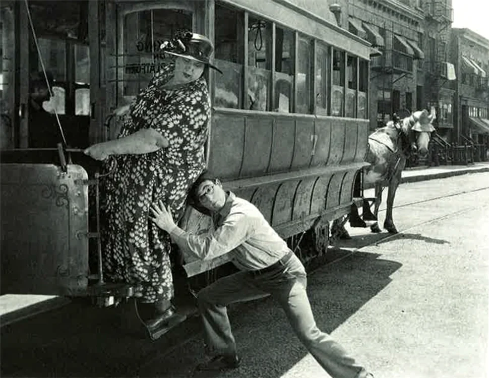 Trenuri, tramvaie, autobuze, taximetre jpeg