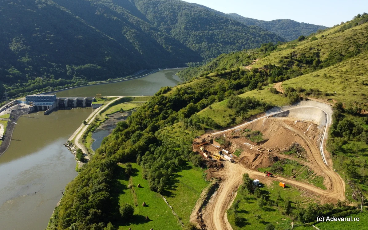 Tunelul Robești, portalul sudic. Foto: Daniel Guță. ADEVĂRUL