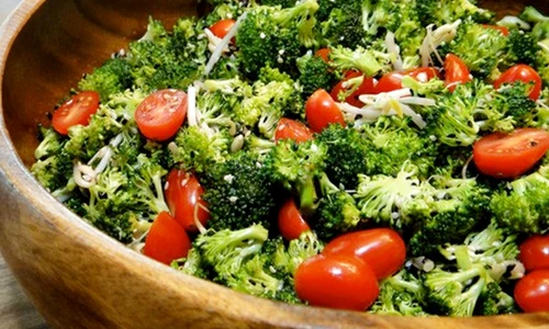 1 salata de brocoli cu susan jpg jpeg
