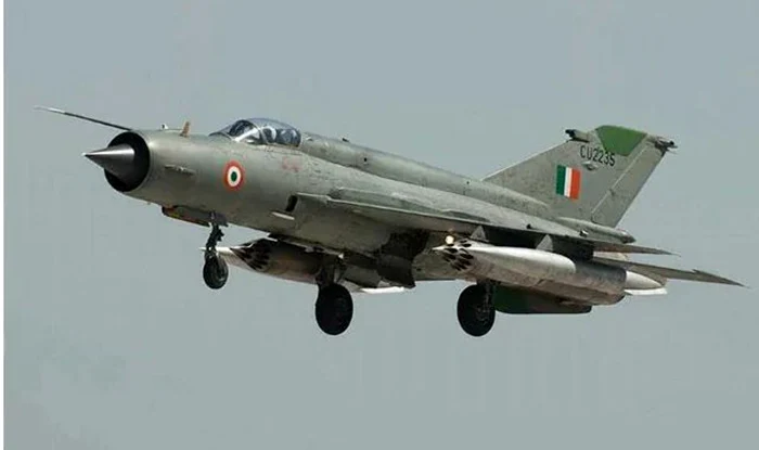 Un avion MIG 21 s-a prăbuşit în India Foto: ndtv.com