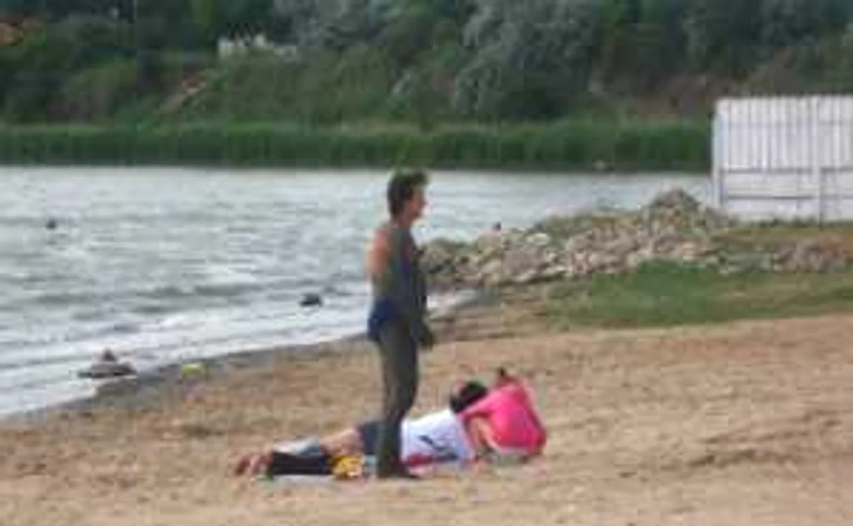 Cosntanta: Faceţi tratament cu nămol la Eforie Sud