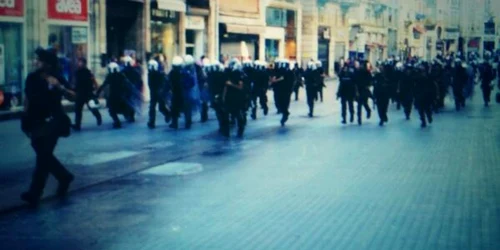 PROTESTE ISTANBUL TWITTER