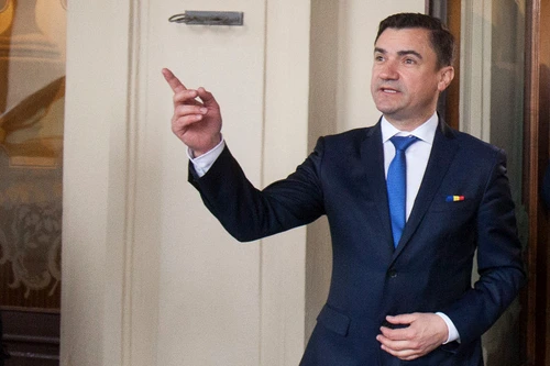 Mihai Chirica suspendă activitatea Primăriei Iași, pe 15 martie, de la ora 15.00, pentru 15 minute