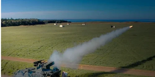 Americanii au testat în Europa sistemul mobil de aparare antiaeriana cu rază scurta de acţiune Stryker FOTO captură US Army