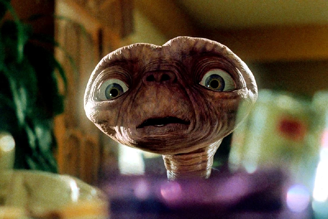 În spatele extraterestrului ET, din filmul lui Spielberg, funcționa un roboțel revoluționar pentru anii 80